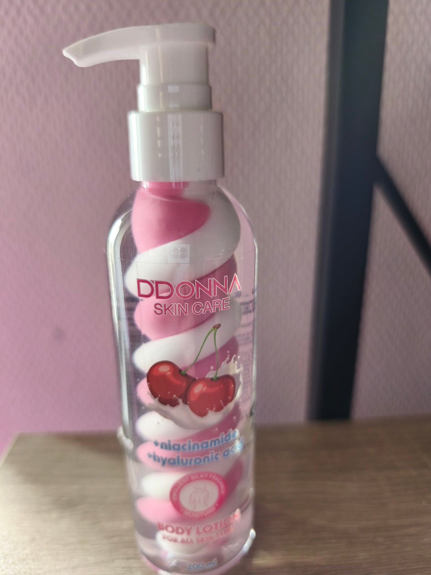 Lotion corporelle cerise