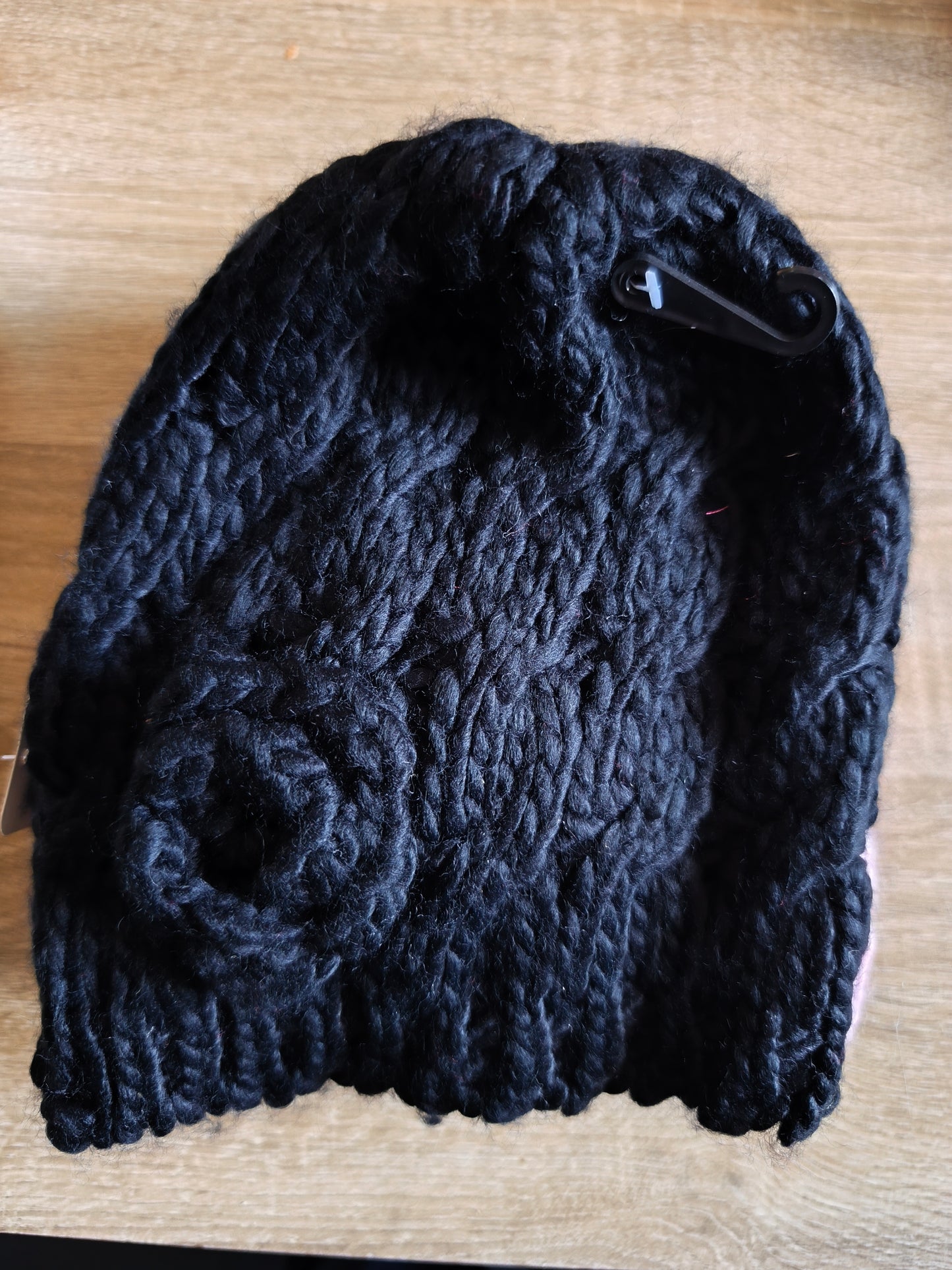 Bonnets avec petite fleur