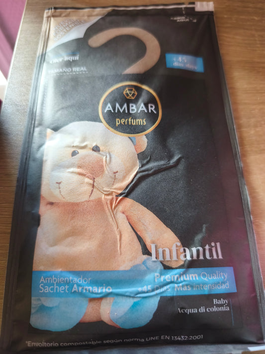 Sachet armoire ou voiture senteur bébé