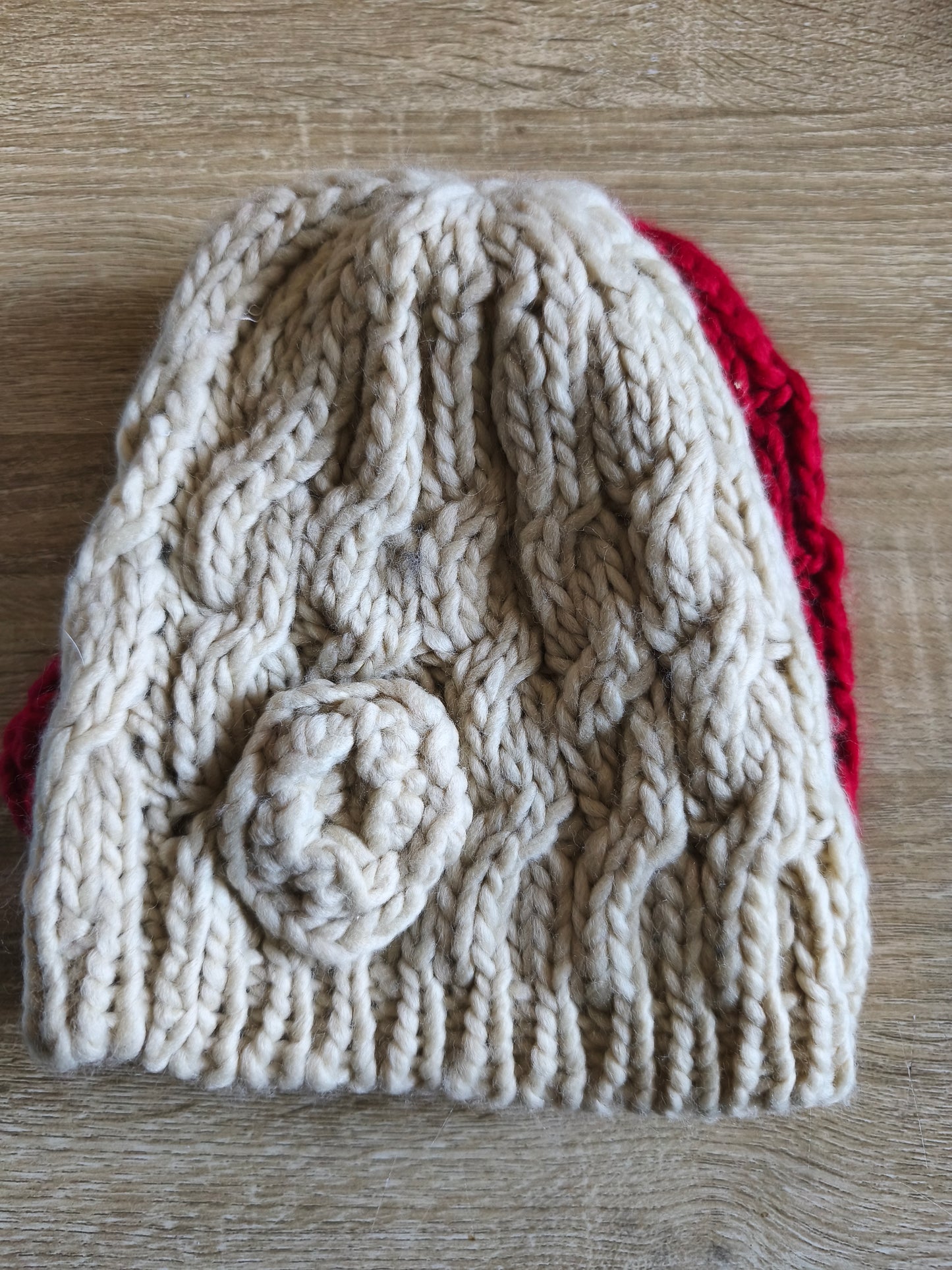 Bonnets avec petite fleur